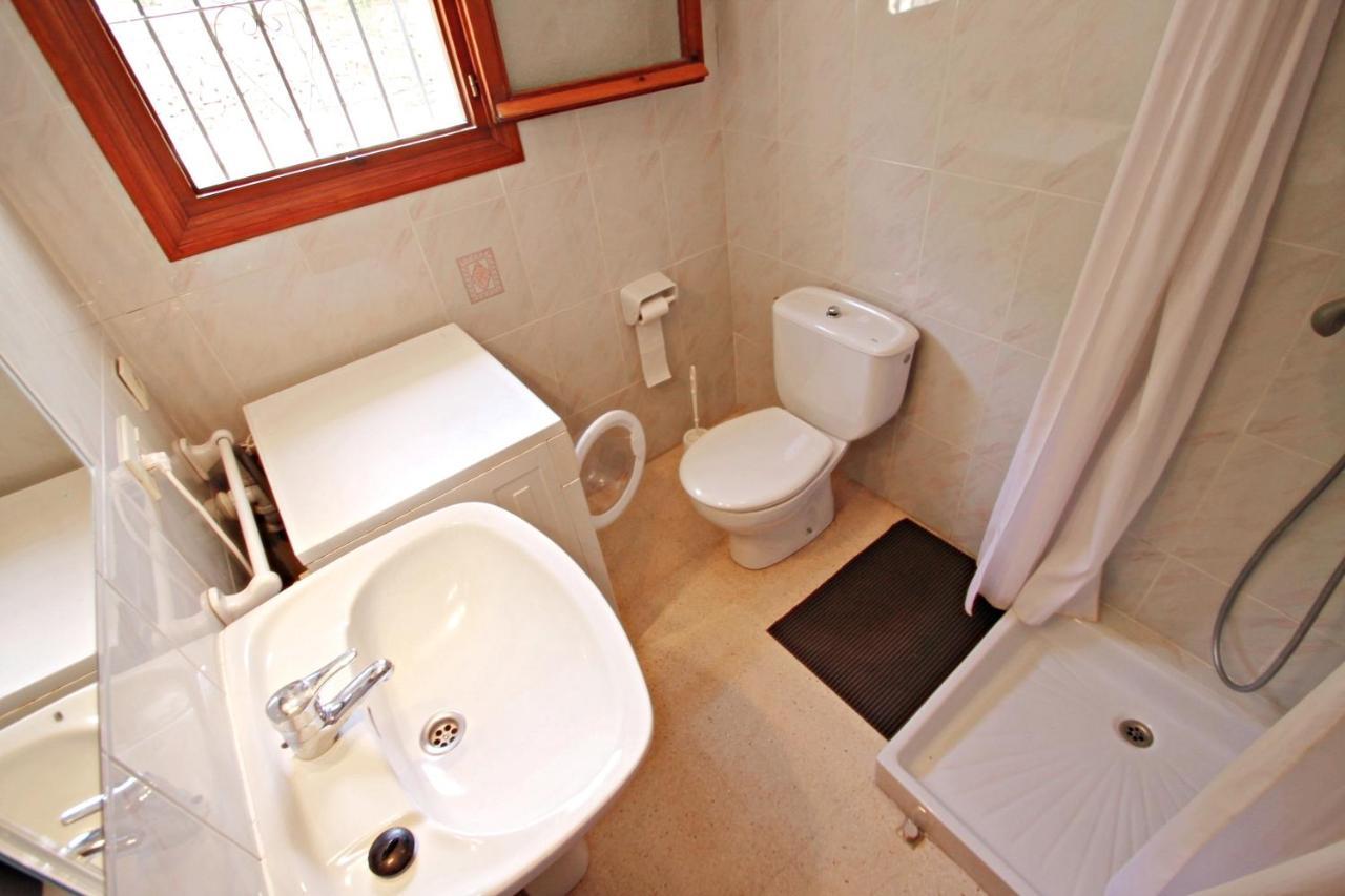Laura-29A - Pretty Holiday Property With Garden And Private Pool In 칼페 외부 사진